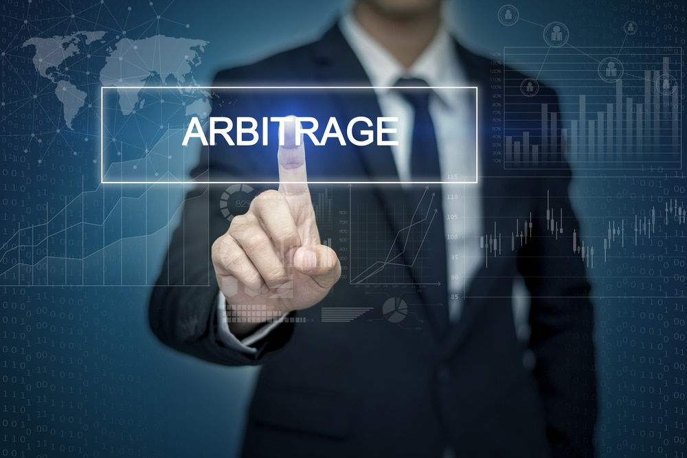 Analyzing the Forex Arbitrage Strategy